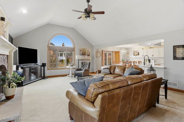 10926 Moose Lane, Orland Park, IL 60467