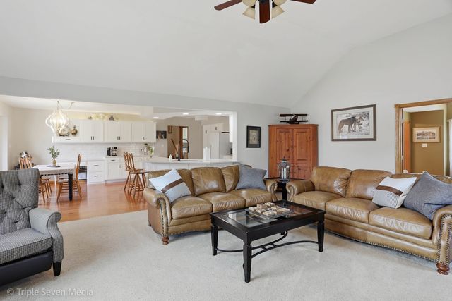 10926 Moose Lane, Orland Park, IL 60467