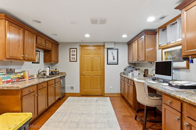 10926 Moose Lane, Orland Park, IL 60467