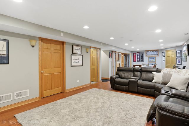 10926 Moose Lane, Orland Park, IL 60467