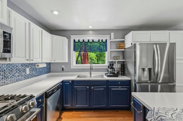 2 Netherwood Drive, Pleasant Valley, NY 12578