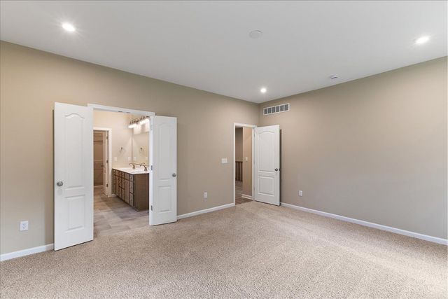 68 Ed Knoll Bend, Springboro, OH 45066