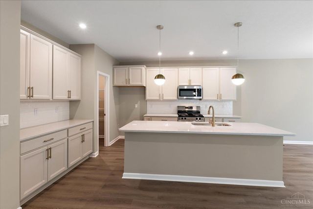 68 Ed Knoll Bend, Springboro, OH 45066