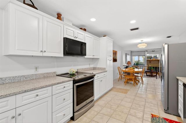 3804 NE 17TH STREET, Ocala, FL 34470