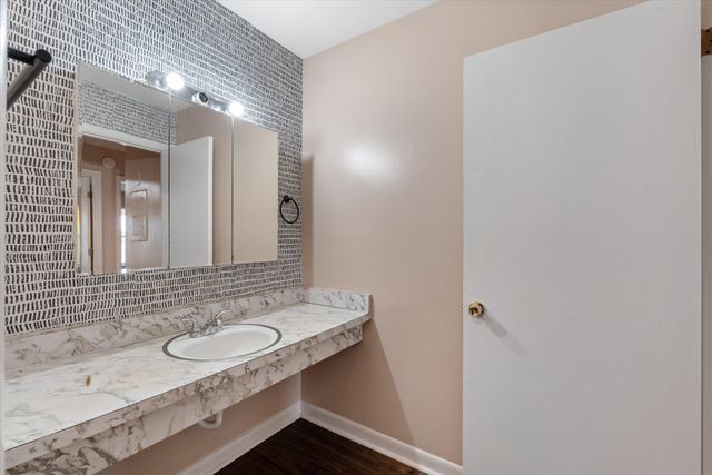 555 N DuPont Ave Apt C73, Madison, TN 37115