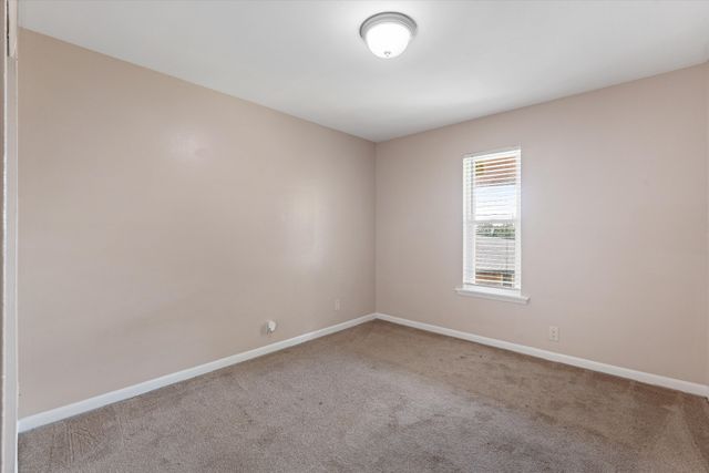 555 N DuPont Ave Apt C73, Madison, TN 37115