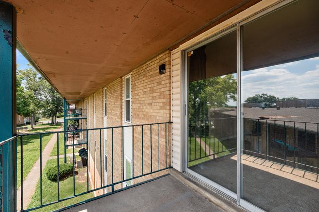 555 N DuPont Ave Apt C73, Madison, TN 37115