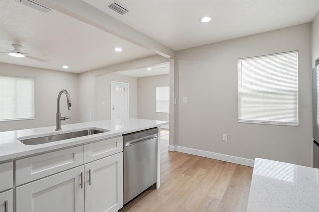 1013 N BASK DRIVE, Tampa, FL 33603