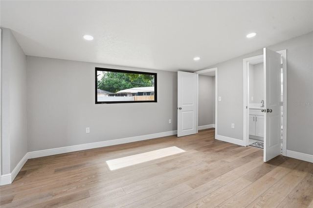 1013 N BASK DRIVE, Tampa, FL 33603