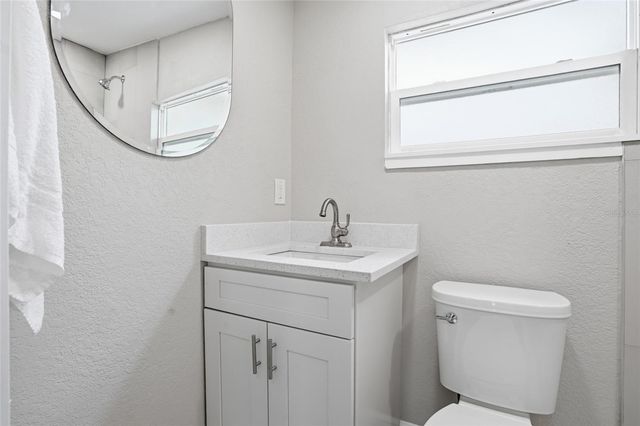 1013 N BASK DRIVE, Tampa, FL 33603