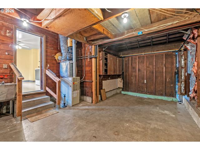 6818 Se 67TH Ave, Portland, OR 97206