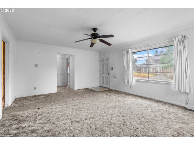 6818 Se 67TH Ave, Portland, OR 97206