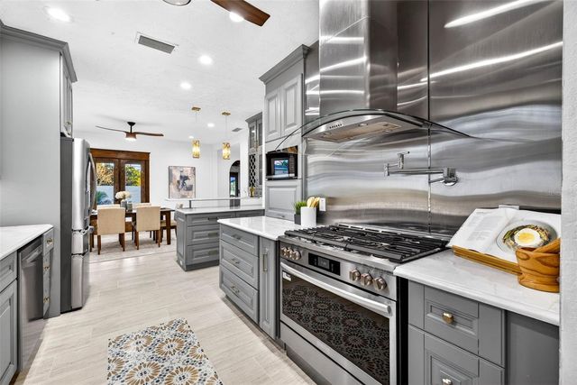 236 SAN SALVADOR DRIVE, Dunedin, FL 34698