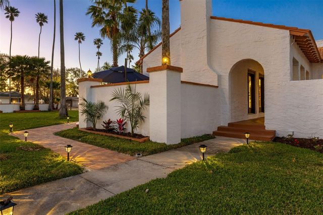 236 SAN SALVADOR DRIVE, Dunedin, FL 34698