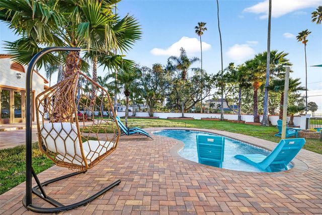 236 SAN SALVADOR DRIVE, Dunedin, FL 34698