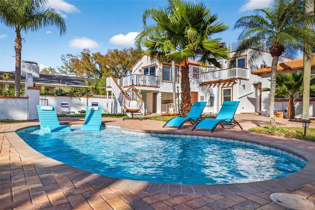 236 SAN SALVADOR DRIVE, Dunedin, FL 34698