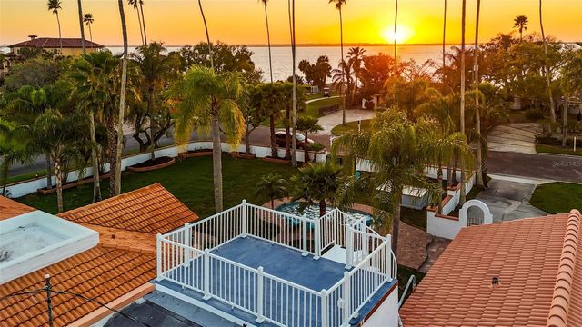 236 SAN SALVADOR DRIVE, Dunedin, FL 34698