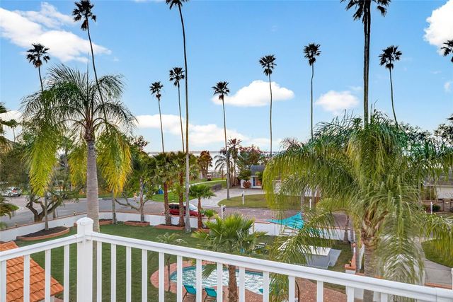 236 SAN SALVADOR DRIVE, Dunedin, FL 34698