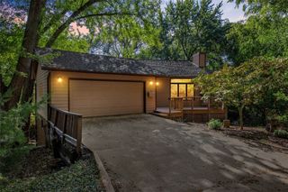 435 Bayard Street, Iowa City, IA 52246