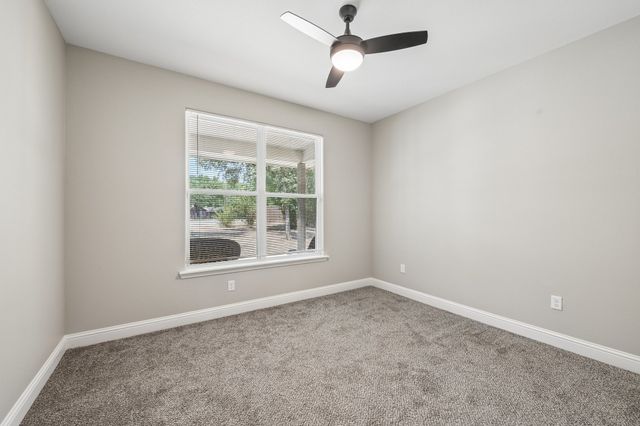 505 S Sky Court, Granbury, TX 76049