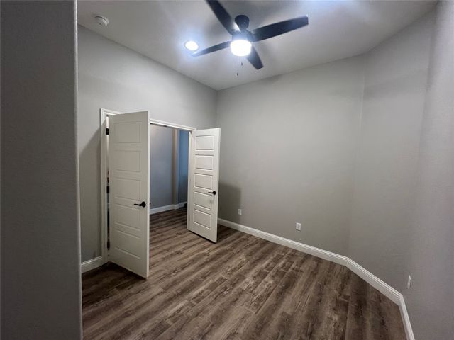 505 S Sky Court, Granbury, TX 76049