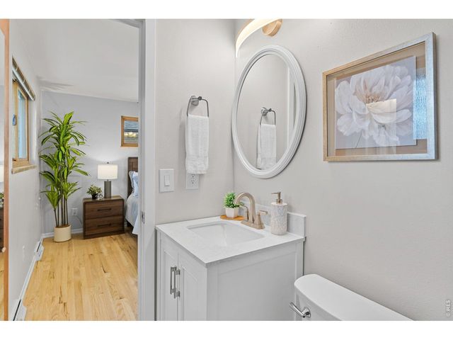 1010 S Terry St, Longmont, CO 80501