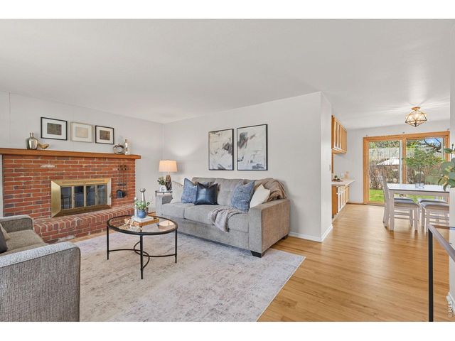 1010 S Terry St, Longmont, CO 80501