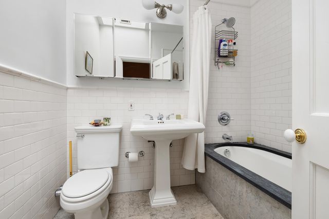 24 W 85th Street, New York City, NY 10024