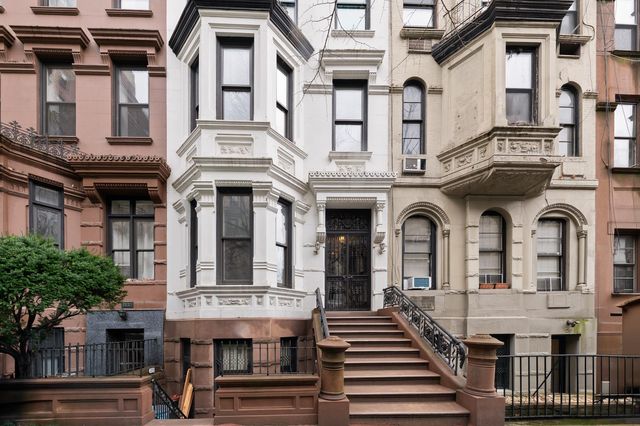 24 W 85th Street, New York City, NY 10024