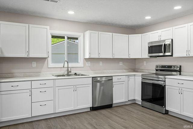 17 Brazos Circle, Lafayette, IN 47909