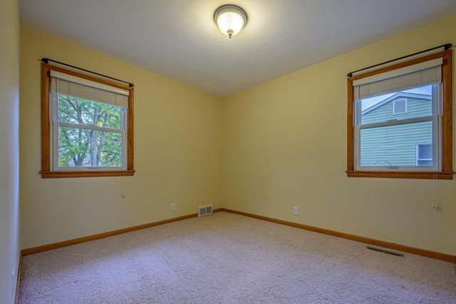 426 S Litchfield Avenue, Litchfield, MN 55355