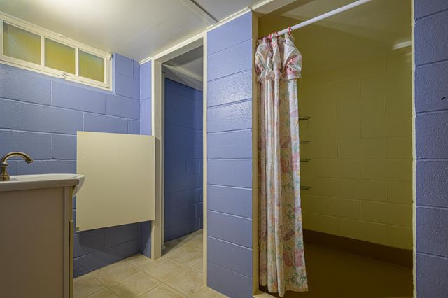 426 S Litchfield Avenue, Litchfield, MN 55355