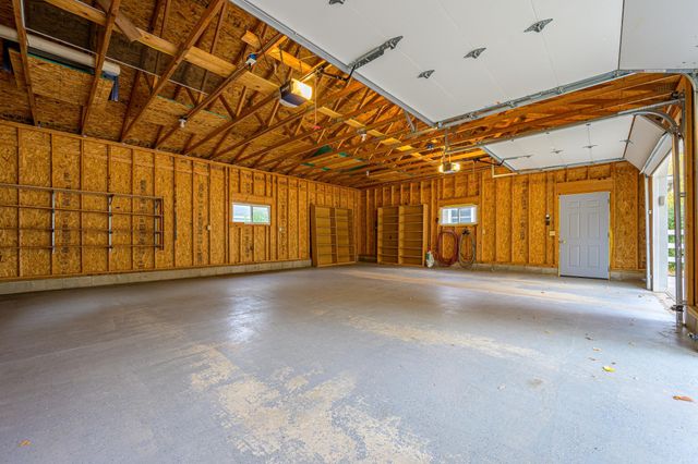 426 S Litchfield Avenue, Litchfield, MN 55355