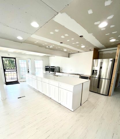 3957 Long Avenue Ext., Conway, SC 29526