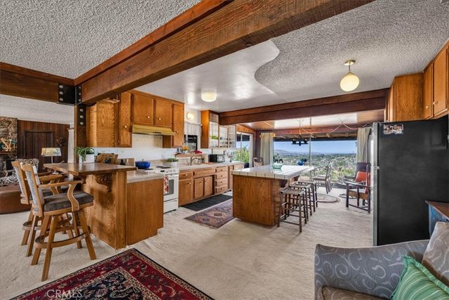 8001 Hammett Road, Yucca Valley, CA 92284