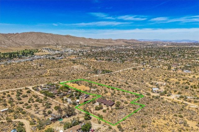 8001 Hammett Road, Yucca Valley, CA 92284