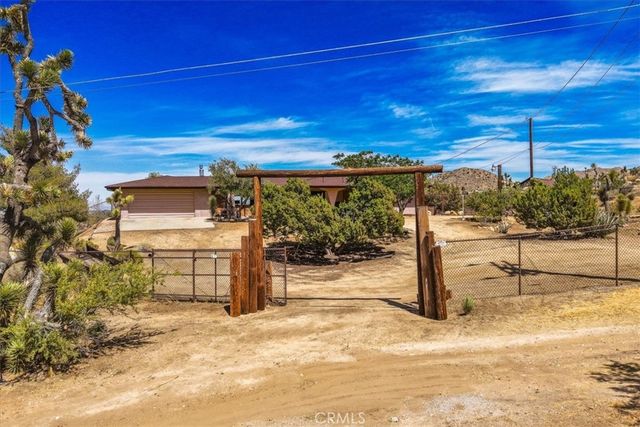 8001 Hammett Road, Yucca Valley, CA 92284