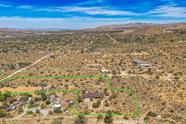8001 Hammett Road, Yucca Valley, CA 92284