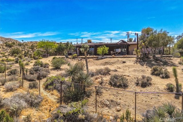 8001 Hammett Road, Yucca Valley, CA 92284