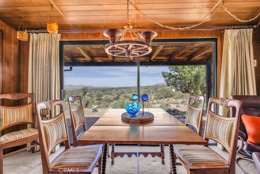 Image 14 of property listing at 8001 Hammett Road, Yucca Valley, CA 92284