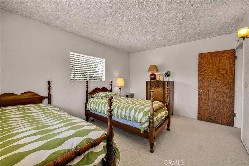 Image 23 of property listing at 8001 Hammett Road, Yucca Valley, CA 92284
