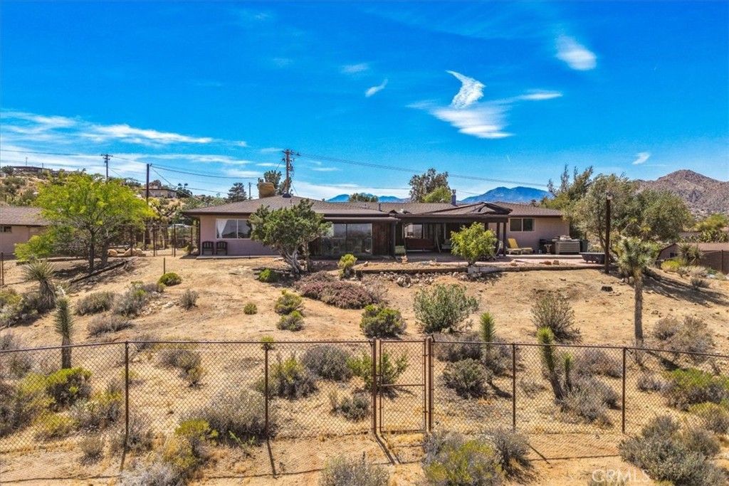 Image 49 of property listing at 8001 Hammett Road, Yucca Valley, CA 92284