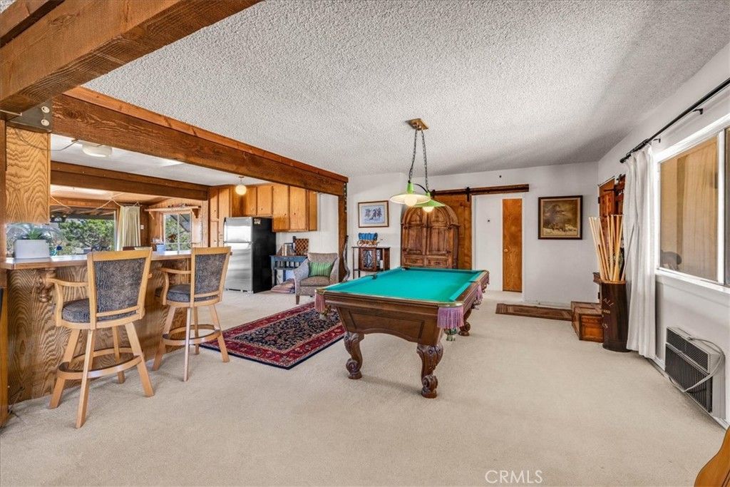 Image 9 of property listing at 8001 Hammett Road, Yucca Valley, CA 92284