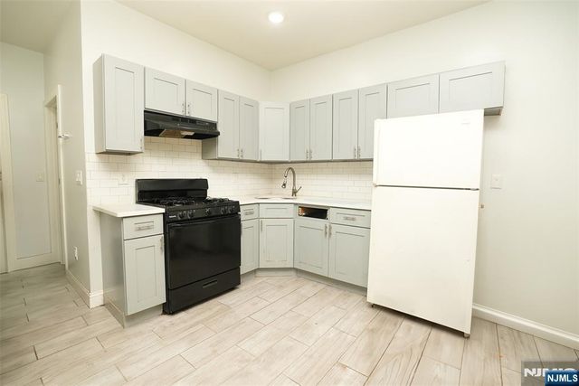 14-16 Hazel Place, Newark, NJ 07108