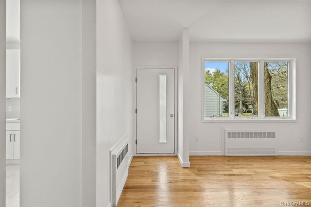 5 Mirror Lake Road 201, Spring Valley, NY 10977