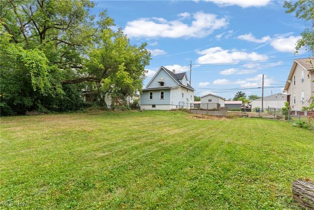 1821 Wallace Avenue NE, Canton, OH 44705