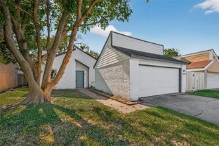4450 Yupon Ridge Drive, Houston, TX 77072