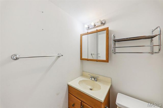 8602 E Kirsch Road, Troy, IL 62294