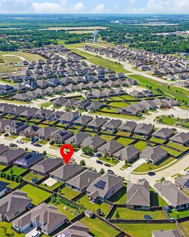 748 Lombard Lane, Forney, TX 75126