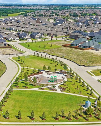 748 Lombard Lane, Forney, TX 75126